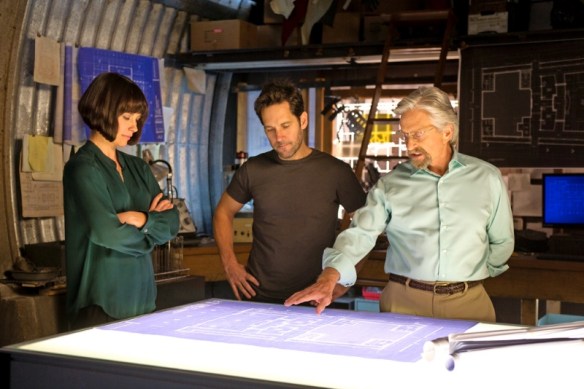 ant-man-paul-rudd-evangeline-lilly-michael-douglas