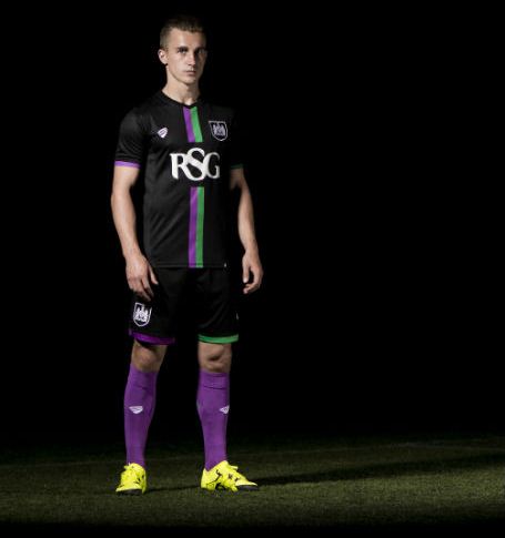 Bristol-City-Away-Shirt-2015-2016